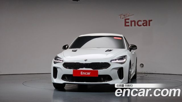 Kia Stinger из Кореи Encar