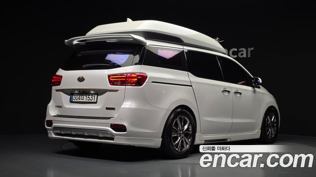 Kia Carnival 9-Seater Hi-Limousine Prestige Hiroof — пробег 116 285 км — фото 2 из 5