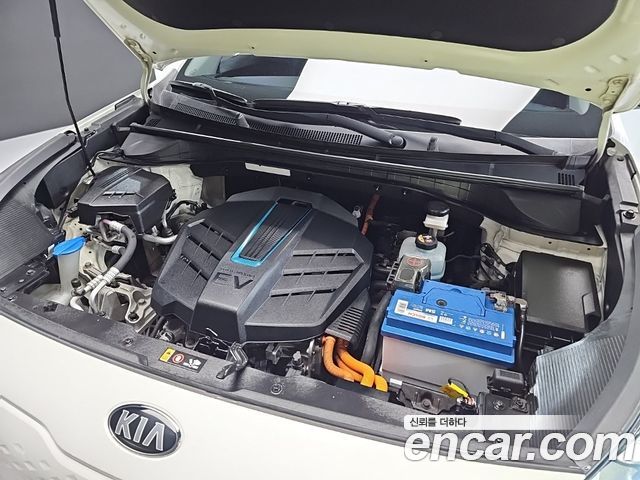 Kia Niro Noblesse — пробег 187 682 км — фото 5 из 5