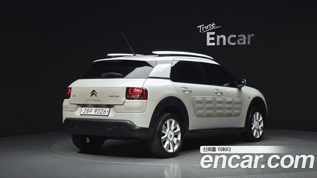 Citroen-DS C4 CACTUS из Кореи Encar