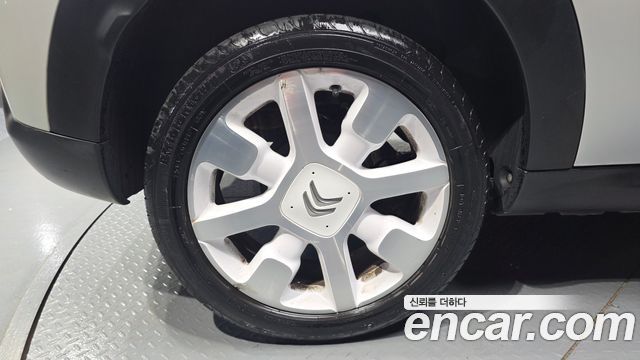 Citroen-DS C4 CACTUS из Кореи Encar