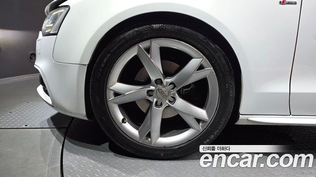 Audi A5 из Кореи Encar