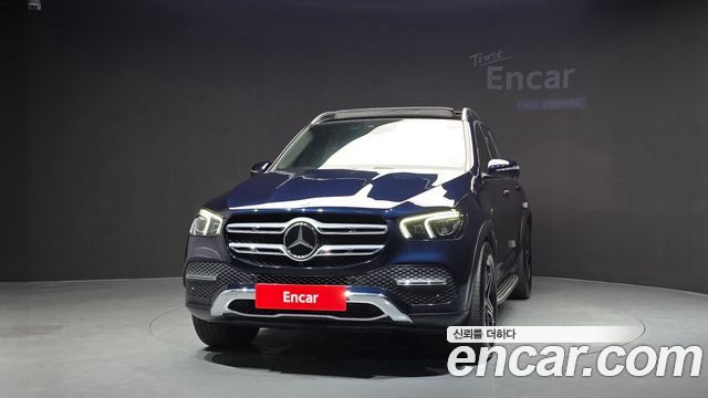 Mercedes-Benz GLE-Class GLE350e 4MATIC — пробег 65 690 км — фото 3 из 5