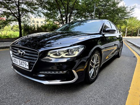 Hyundai Grandeur 2.4 Premium Special — пробег 107 731 км — фото 1 из 5