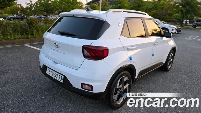 Hyundai Venue из Кореи Encar