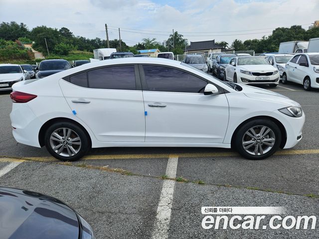 Hyundai AVANTE из Кореи Encar