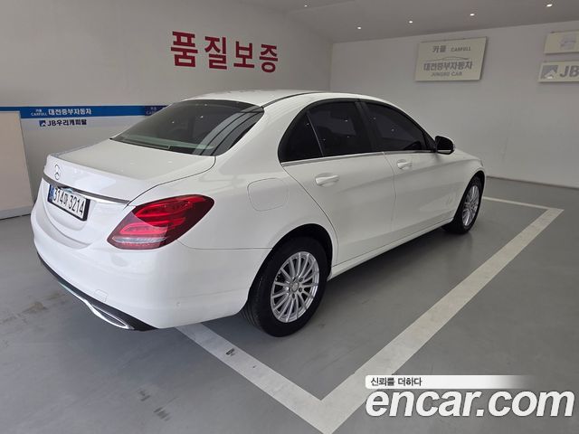 Mercedes-Benz C-Class из Кореи Encar