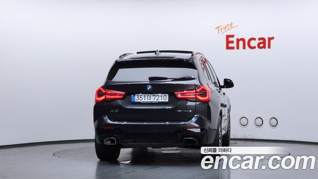 BMW X3 xDrive 30e M Sport — пробег 82 422 км — фото 4 из 5
