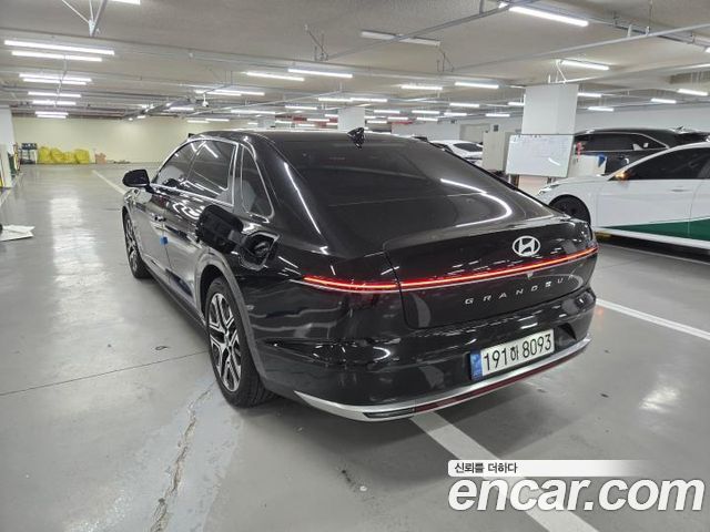 Hyundai Grandeur 2,5 Gasoline 2WD Premium — пробег 67 878 км — фото 2 из 5