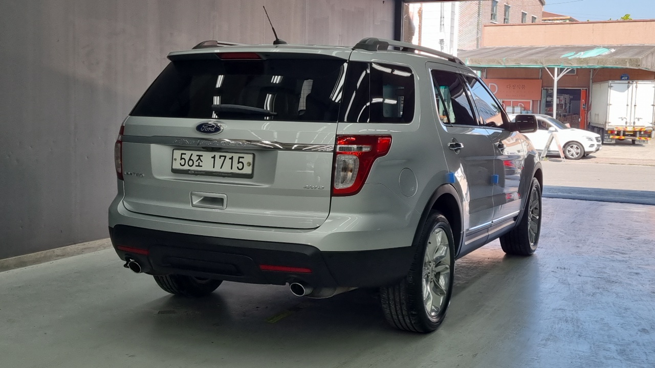 Ford Explorer из Кореи Encar