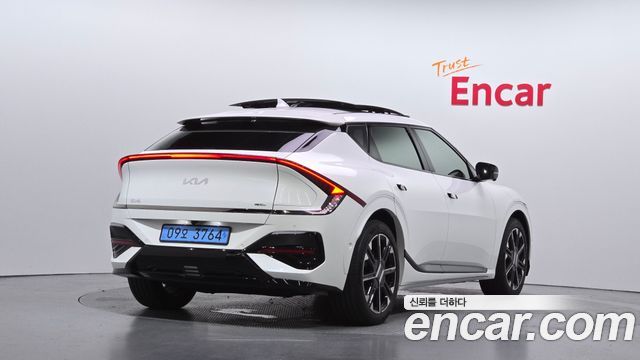 Kia EV6 из Кореи Encar