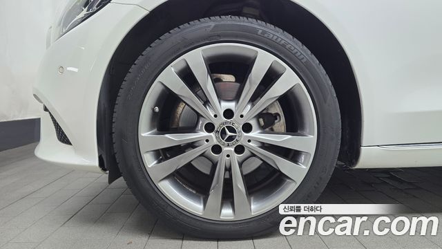 Mercedes-Benz C-Class из Кореи Encar
