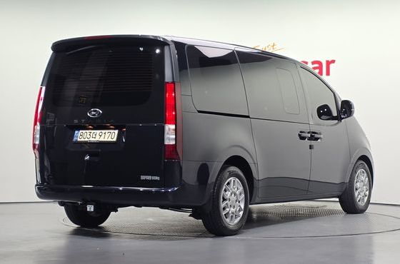 Hyundai Staria Cargo 5-Seater Modern — пробег 78 369 км — фото 2 из 5