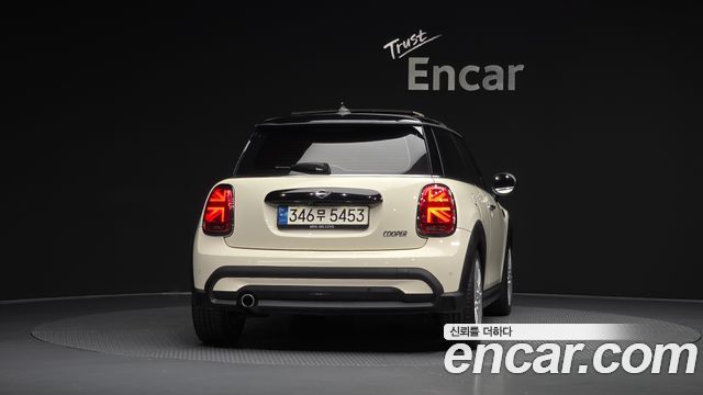 Mini Cooper 클래식 플러스 3rd — пробег 26 351 км — фото 4 из 5