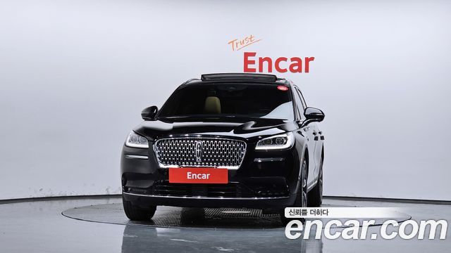 Lincoln Corsair 2.0 Reserve AWD — пробег 44 620 км — фото 3 из 5