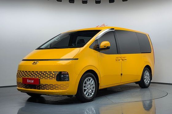 Hyundai Staria Tourer 11-Seater Modern — пробег 225 147 км — фото 1 из 5