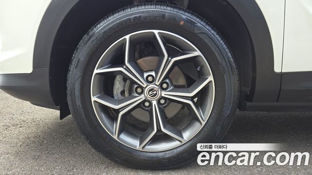 Ssangyong KORANDO из Кореи Encar
