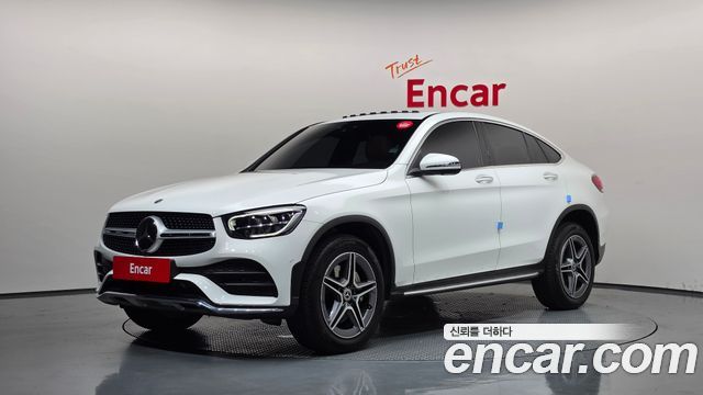 Mercedes-Benz GLC-Class GLC300e 4MATIC Coupe — пробег 31 098 км — фото 1 из 5