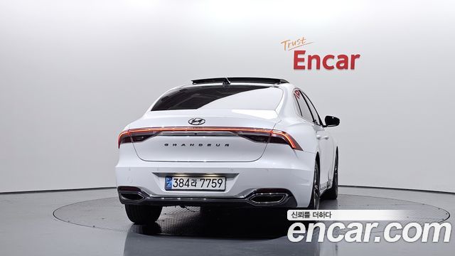 Hyundai Grandeur из Кореи Encar