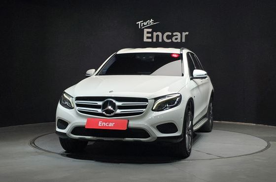Mercedes-Benz GLC-Class GLC350e 4MATIC — пробег 56 175 км — фото 3 из 5