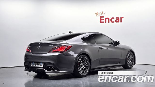 Hyundai Genesis из Кореи Encar