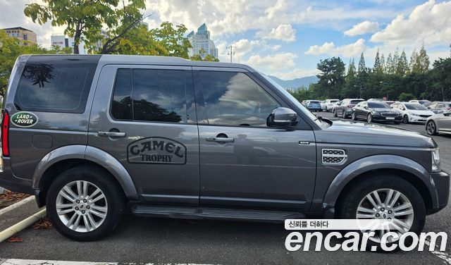 Land Rover Discovery 3.0 SDV6 HSE — пробег 216 000 км — фото 2 из 5