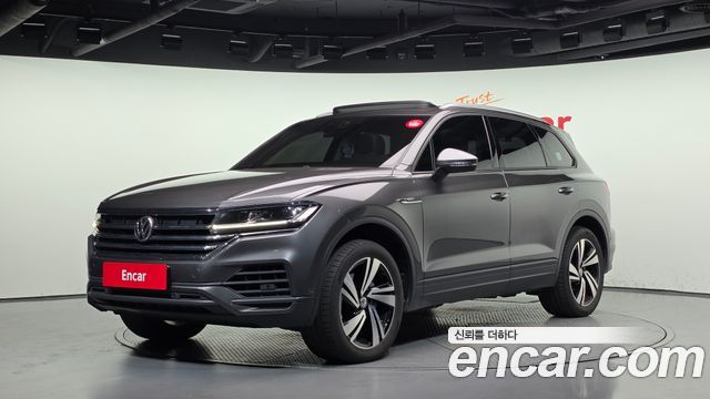 Volkswagen Touareg 3.0 TDI Premium — пробег 145 234 км — фото 1 из 5