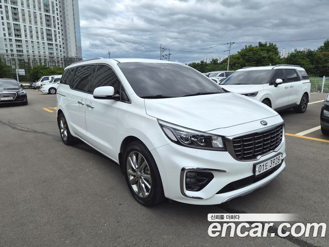 Kia Carnival из Кореи Encar