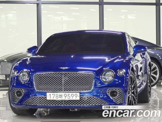 Bentley Continental 4.0 GT — пробег 35 900 км — фото 1 из 5