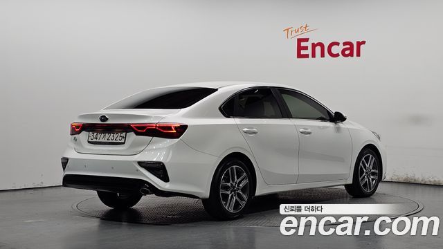 Kia K3 из Кореи Encar