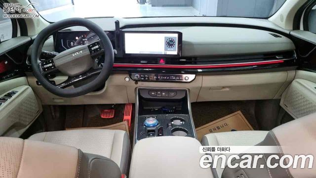 Kia Carnival Gasoline 7-Seater Hi Limousine Signature — пробег 7 335 км — фото 5 из 5