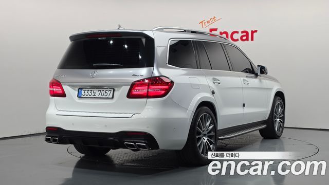 Mercedes-Benz GLS-Class GLS500 4MATIC — пробег 103 856 км — фото 2 из 5