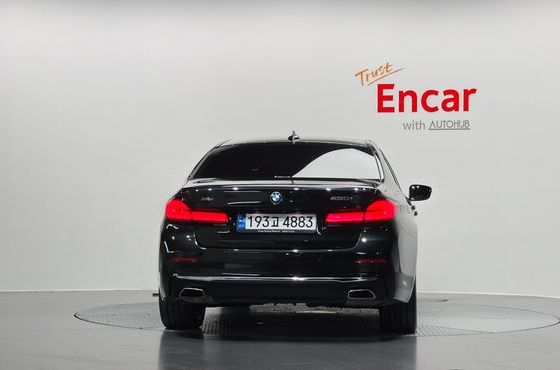 BMW 5-Series 530i xDrive Luxury — пробег 49 382 км — фото 4 из 5