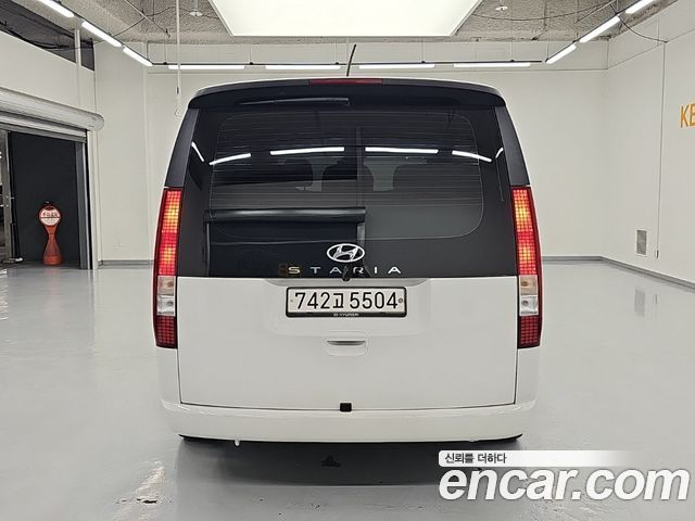Hyundai Staria из Кореи Encar