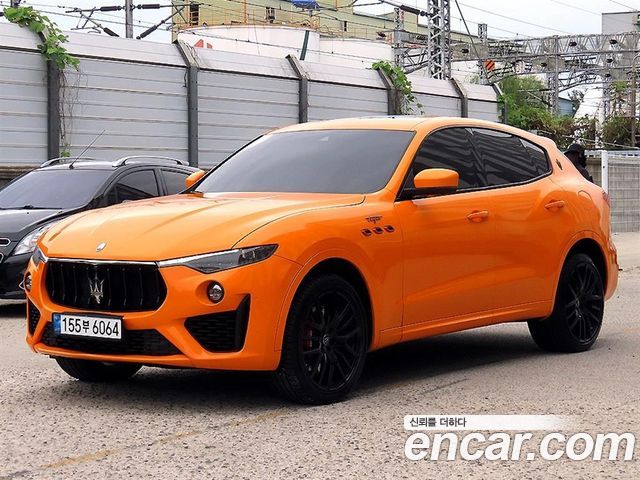 Maserati Levante из Кореи Encar