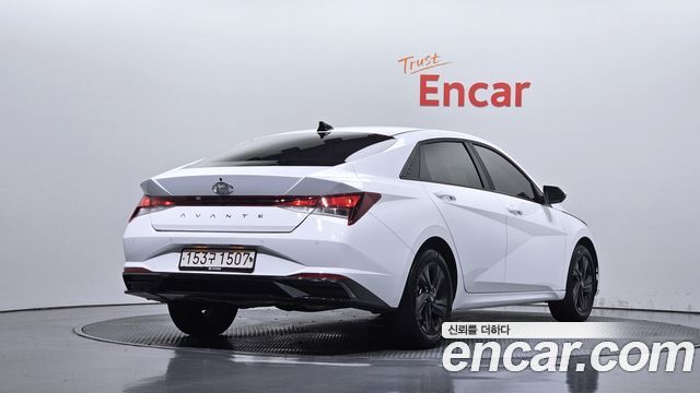 Hyundai AVANTE из Кореи Encar