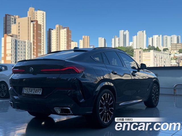 BMW X6 xDrive40i M Sport — пробег 9 440 км — фото 2 из 5
