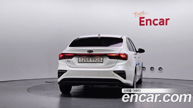 Kia K3 из Кореи Encar