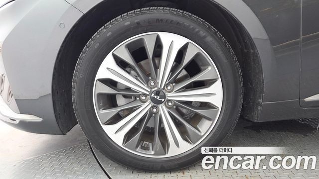 Kia K8 из Кореи Encar
