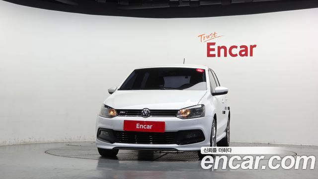 Volkswagen Polo из Кореи Encar