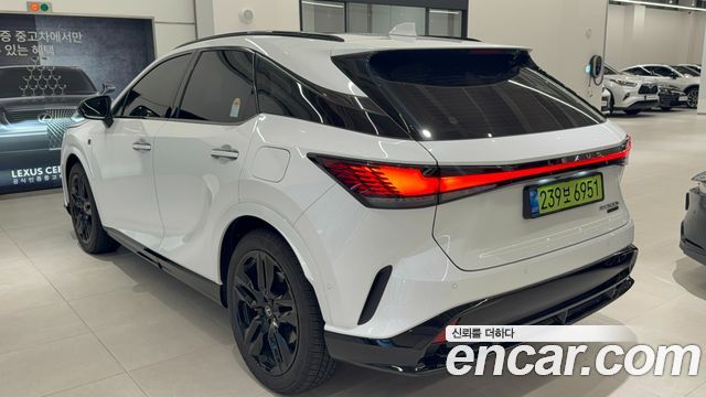 Lexus RX F-Sport — пробег 11 972 км — фото 2 из 5