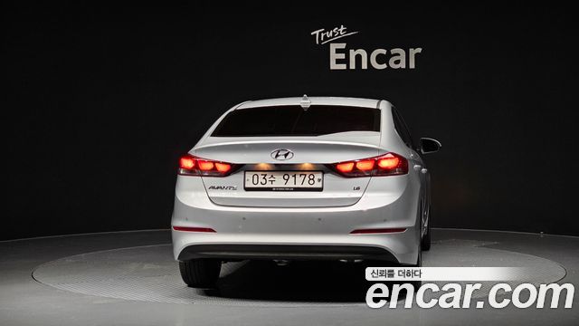 Hyundai AVANTE из Кореи Encar