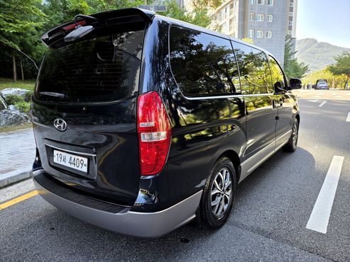 Hyundai Starex Urban 9-Seater Premium Spicial — пробег 162 112 км — фото 4 из 5