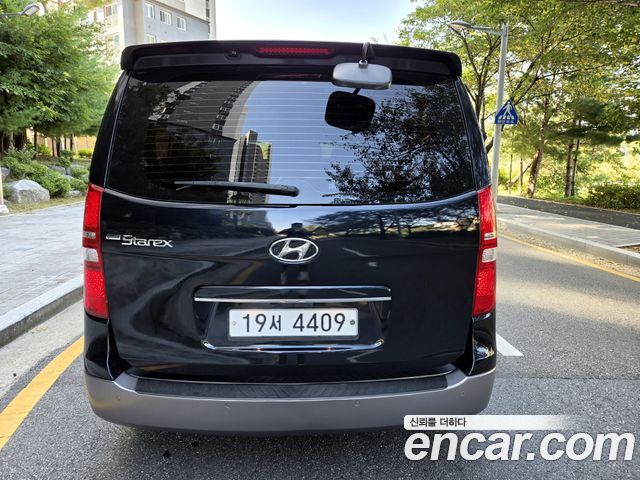 Hyundai Starex Urban 9-Seater Premium Spicial — пробег 162 112 км — фото 5 из 5