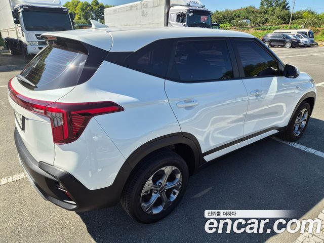 Kia Seltos из Кореи Encar