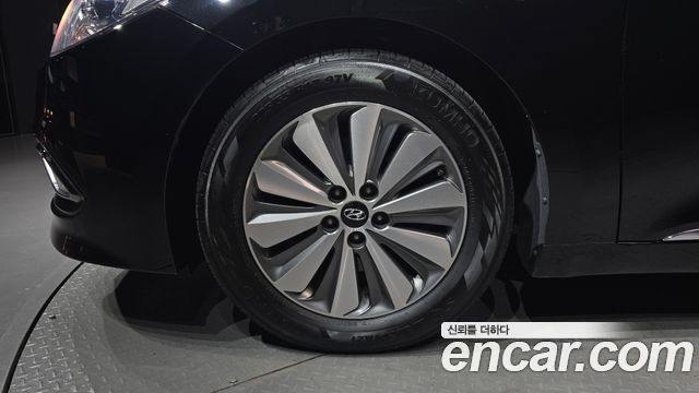Hyundai Grandeur из Кореи Encar
