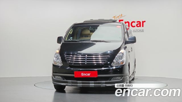 Hyundai Starex 11-Seater Wagon HVX VIP PACK — пробег 88 427 км — фото 3 из 5