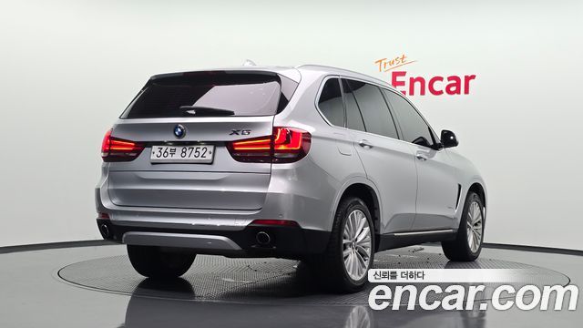 BMW X5 xDrive 30d — пробег 203 029 км — фото 2 из 5