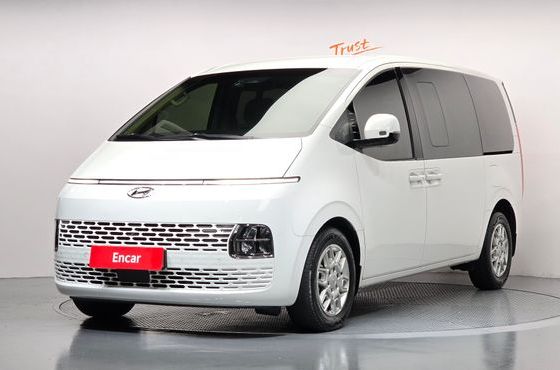 Hyundai Staria Cargo 5-Seater Modern — пробег 75 999 км — фото 1 из 5