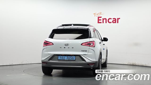 Hyundai Nexo Premium — пробег 28 140 км — фото 4 из 5